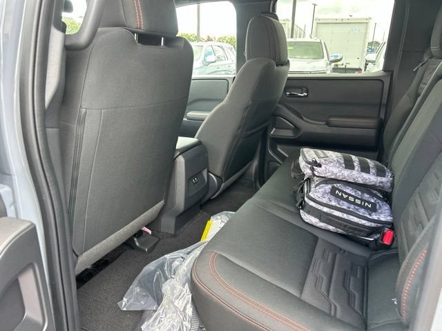 2025 Nissan Frontier Crew Cab PRO-4X 4x4
