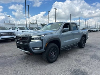 2025 Nissan Frontier Crew Cab PRO-4X 4x4