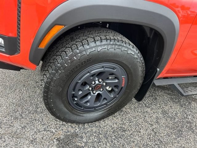 2025 Nissan Frontier Crew Cab PRO-4X 4x4