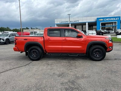 2025 Nissan Frontier Crew Cab PRO-4X 4x4