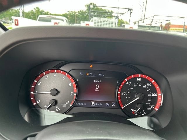 2025 Nissan Frontier Crew Cab PRO-4X 4x4