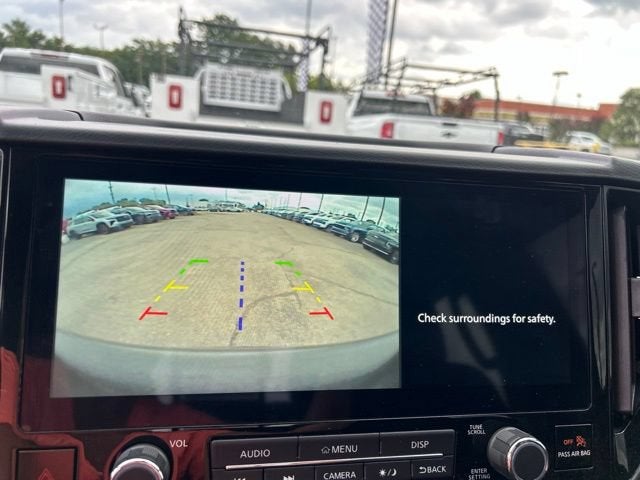 2025 Nissan Frontier Crew Cab PRO-4X 4x4