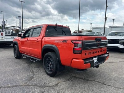 2025 Nissan Frontier Crew Cab PRO-4X 4x4