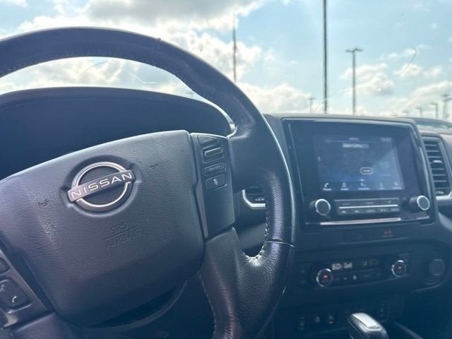 2022 Nissan Frontier Crew Cab SV 4x4