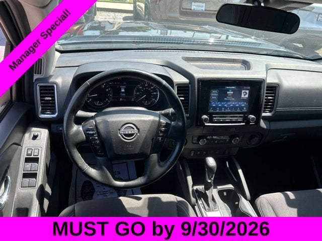 2022 Nissan Frontier Crew Cab SV 4x4