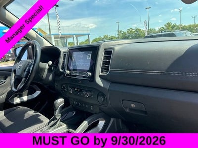 2022 Nissan Frontier Crew Cab SV 4x4