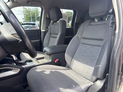 2022 Nissan Frontier Crew Cab SV 4x4