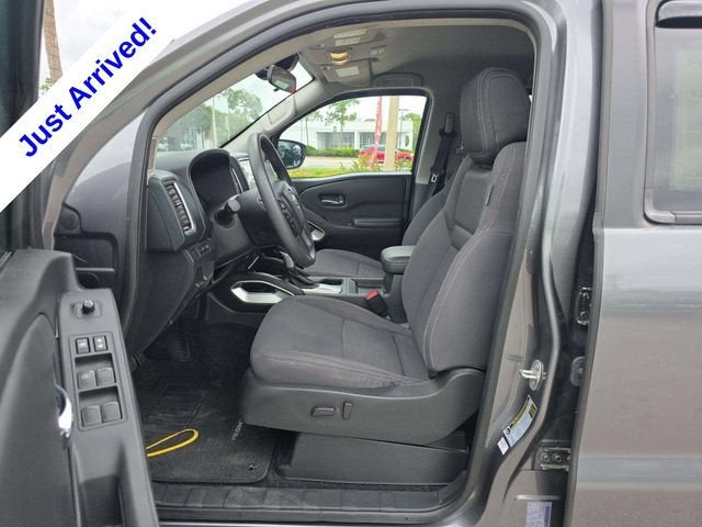 2023 Nissan Frontier Crew Cab SV 4x4