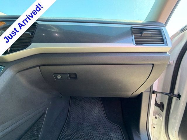 2022 Volkswagen Atlas 3.6L V6 SEL R-Line