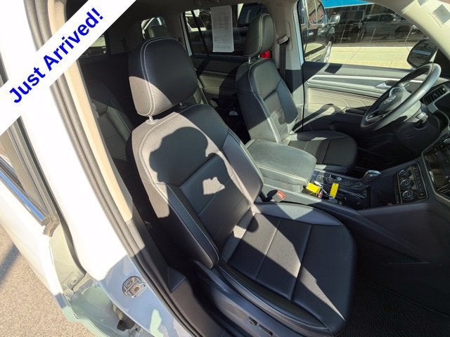 2022 Volkswagen Atlas 3.6L V6 SEL R-Line