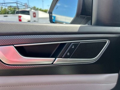 2024 Volkswagen Atlas 2.0T Peak Edition SE w/Technology