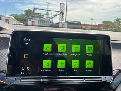 2024 Volkswagen Atlas 2.0T Peak Edition SE w/Technology