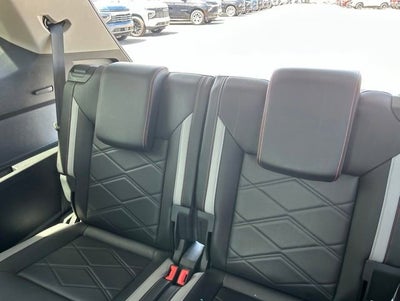 2024 Volkswagen Atlas 2.0T Peak Edition SE w/Technology