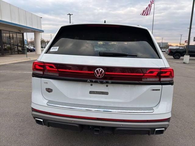 2024 Volkswagen Atlas 2.0T Peak Edition SE w/Technology