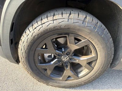 2025 Volkswagen Atlas 2.0T Peak Edition