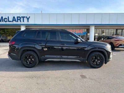 2025 Volkswagen Atlas 2.0T Peak Edition
