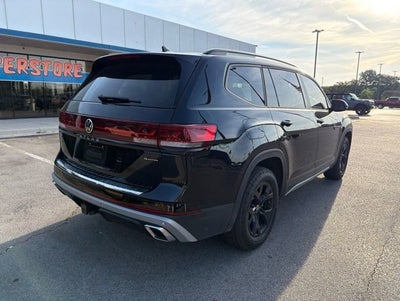 2025 Volkswagen Atlas 2.0T Peak Edition