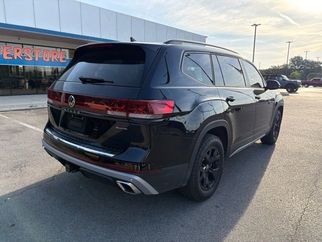2025 Volkswagen Atlas 2.0T Peak Edition