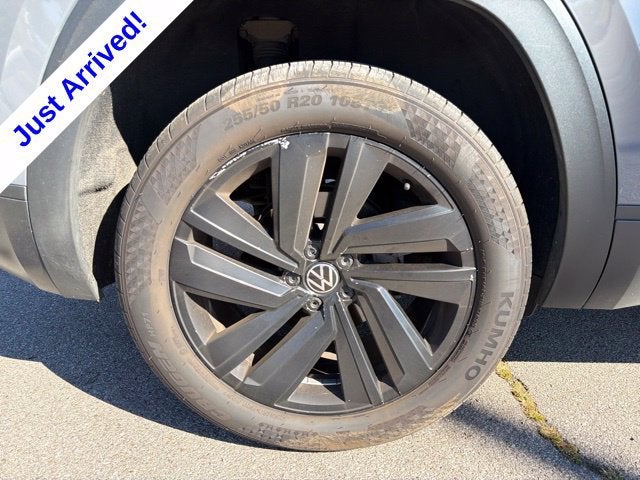2021 Volkswagen Atlas Cross Sport 2.0T SE w/Technology