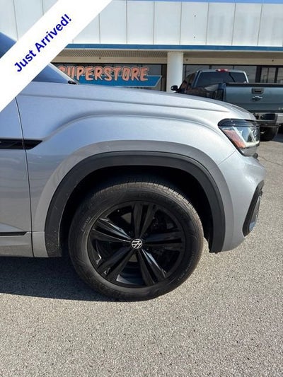 2023 Volkswagen Atlas Cross Sport 3.6L V6 SEL R-Line Black
