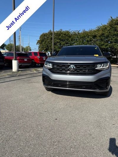 2023 Volkswagen Atlas Cross Sport 3.6L V6 SEL R-Line Black