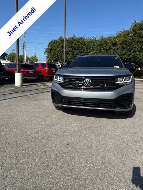 2023 Volkswagen Atlas Cross Sport 3.6L V6 SEL R-Line Black