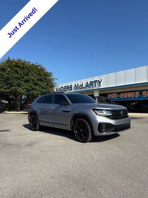 2023 Volkswagen Atlas Cross Sport 3.6L V6 SEL R-Line Black