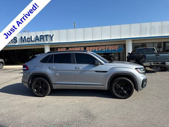 2023 Volkswagen Atlas Cross Sport 3.6L V6 SEL R-Line Black