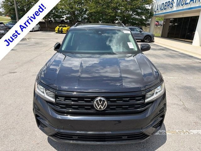 2023 Volkswagen Atlas 3.6L V6 SEL R-Line Black