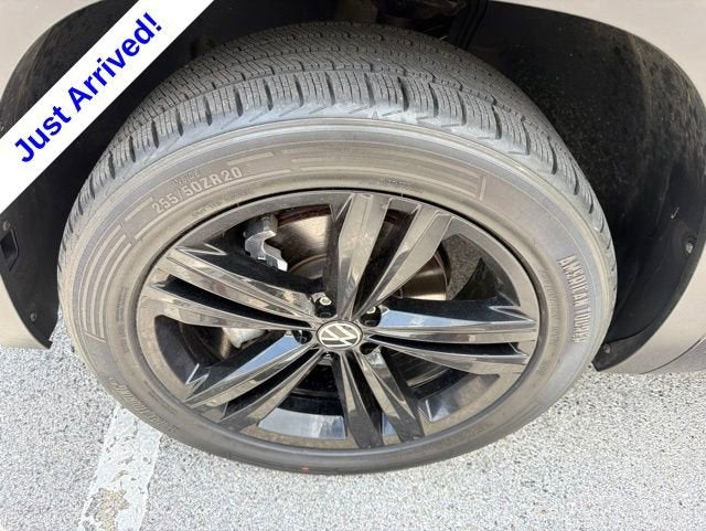 2023 Volkswagen Atlas 3.6L V6 SEL R-Line Black