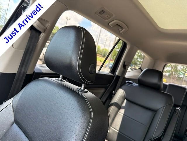 2023 Volkswagen Atlas 3.6L V6 SEL R-Line Black