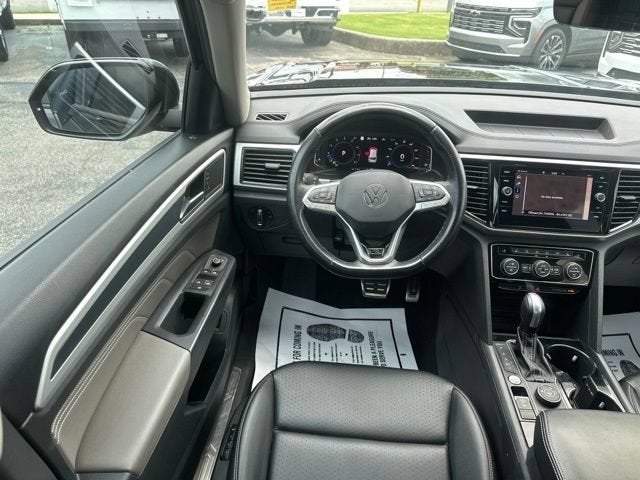 2023 Volkswagen Atlas 3.6L V6 SEL R-Line Black
