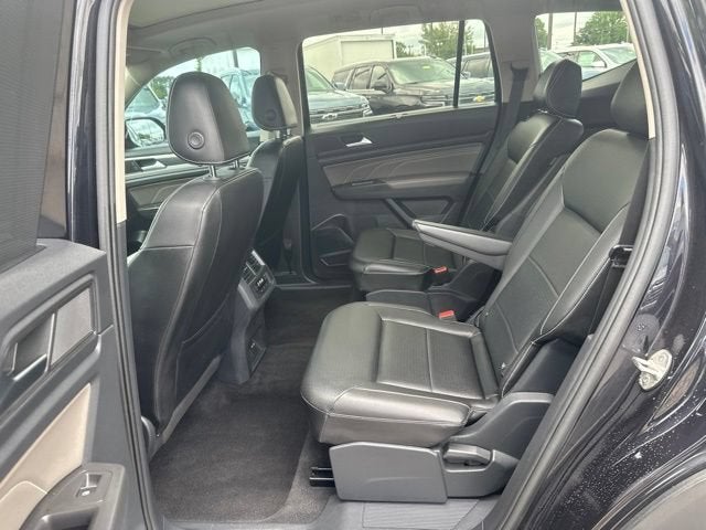 2023 Volkswagen Atlas 3.6L V6 SEL R-Line Black