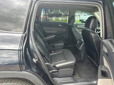2023 Volkswagen Atlas 3.6L V6 SEL R-Line Black