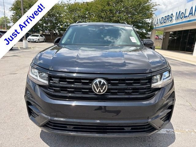 2023 Volkswagen Atlas 3.6L V6 SEL R-Line Black