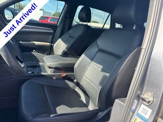 2021 Volkswagen Atlas Cross Sport 2.0T SE w/Technology