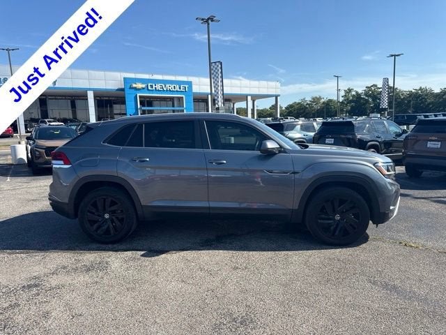 2021 Volkswagen Atlas Cross Sport 2.0T SE w/Technology