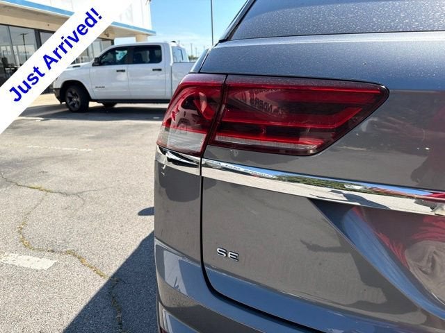 2021 Volkswagen Atlas Cross Sport 2.0T SE w/Technology