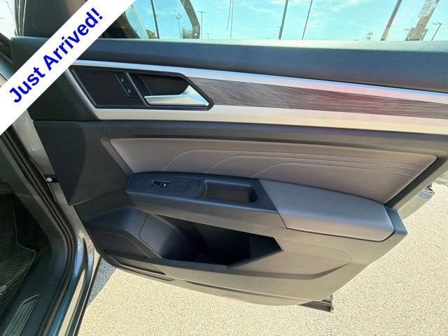 2021 Volkswagen Atlas Cross Sport 2.0T SE w/Technology