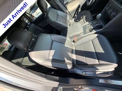 2021 Volkswagen Atlas Cross Sport 2.0T SE w/Technology