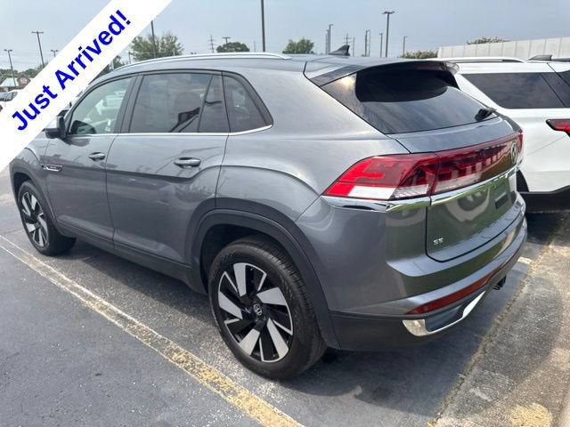 2025 Volkswagen Atlas Cross Sport 2.0T SE w/Technology
