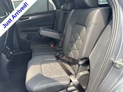 2025 Volkswagen Atlas Cross Sport 2.0T SE w/Technology