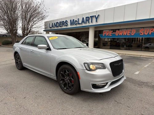 2021 Chrysler 300 Touring L