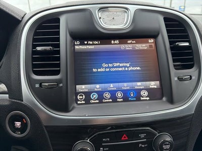 2021 Chrysler 300 Touring L