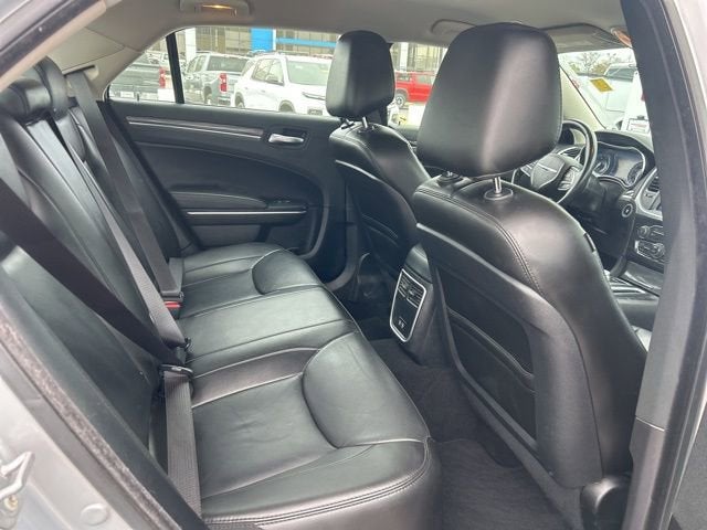 2021 Chrysler 300 Touring L