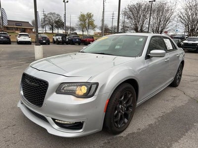2021 Chrysler 300 Touring L
