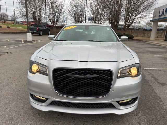 2021 Chrysler 300 Touring L