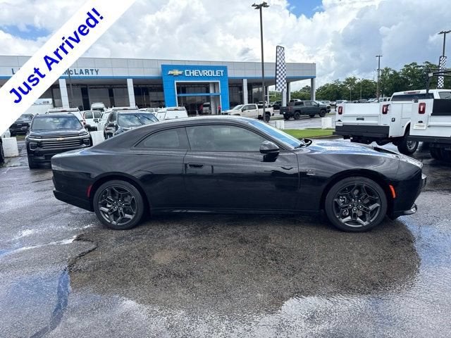Used 2025 Dodge Charger Daytona R/T with VIN 2C3CDBCK2SR543311 for sale in Huntsville, AL