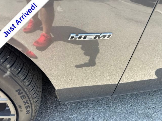 2016 Dodge Challenger R/T Plus Shaker