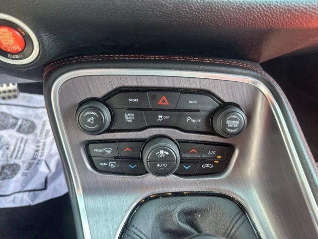 2016 Dodge Challenger R/T Plus Shaker